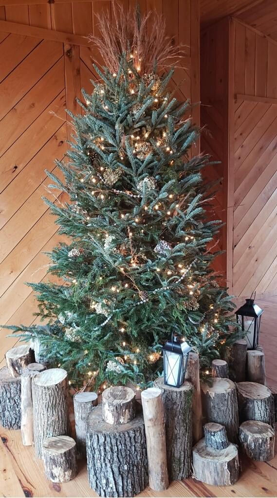 One of the many decorations at Flat Top Mountain Farms this season.